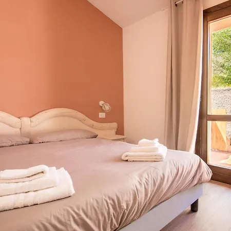 Porto Mannu Fantastic House With Private Parking! Apartmán