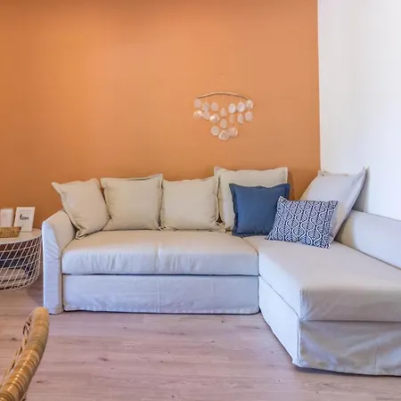 Porto Mannu Fantastic House With Private Parking!